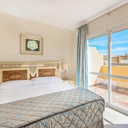 Semesterbostad Colina Townhouses Estepona