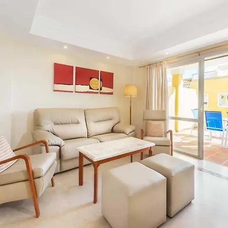Colina Townhouses * Estepona