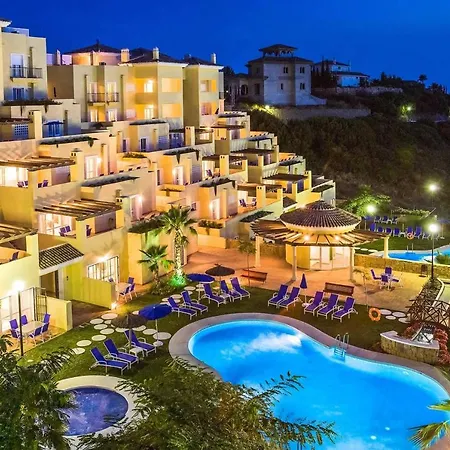 Colina Townhouses * Estepona